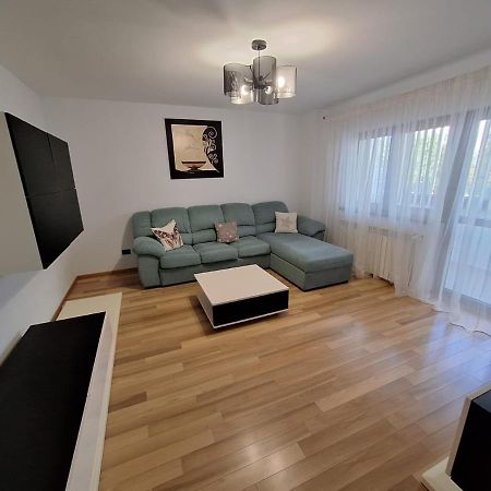 Urban George Enescu 4 Beedroom Apartment Сучава Экстерьер фото